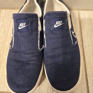 Nike SB Charge Women's Size 9 Blue Denim Slip On Capri Running Shoes 315851-441